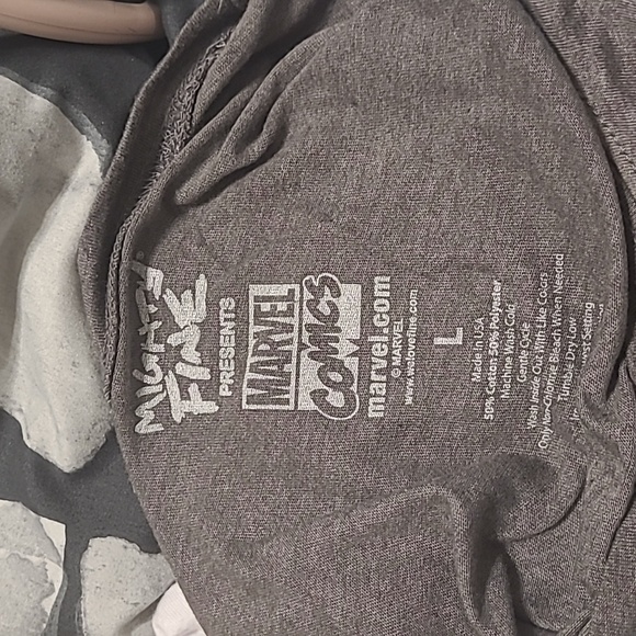 Womens Captian America Muscle Tee - Picture 4 of 4